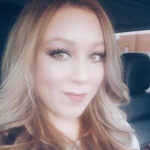 Meet your Posher, Veronica